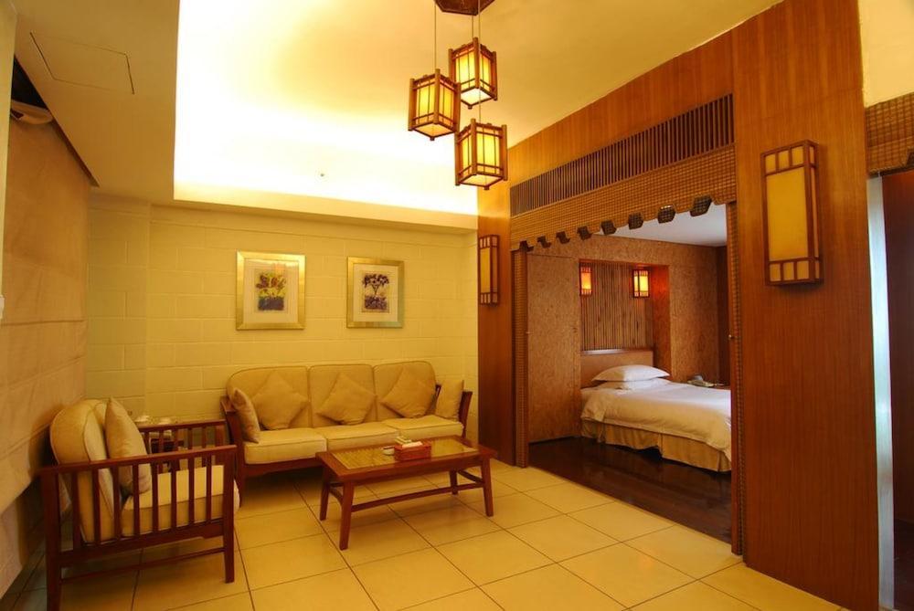 Yihe Hotel Guangzhou Exterior photo
