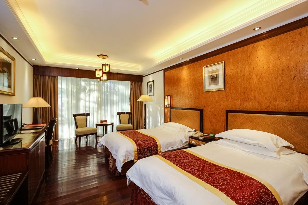 Yihe Hotel Guangzhou Exterior photo