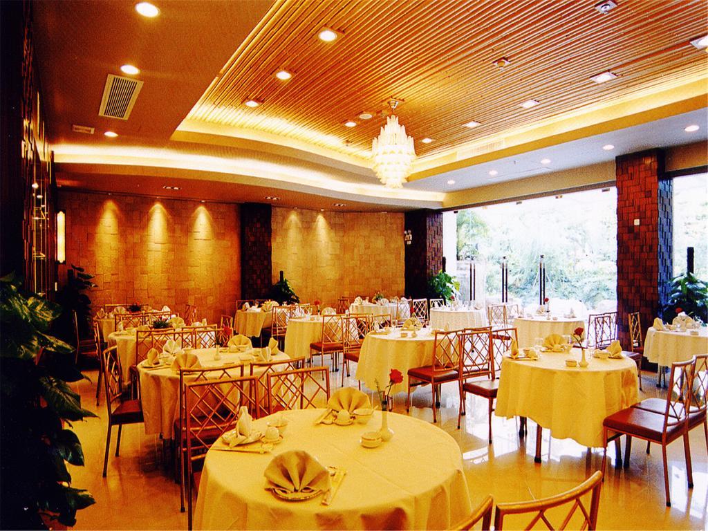 Yihe Hotel Guangzhou Exterior photo